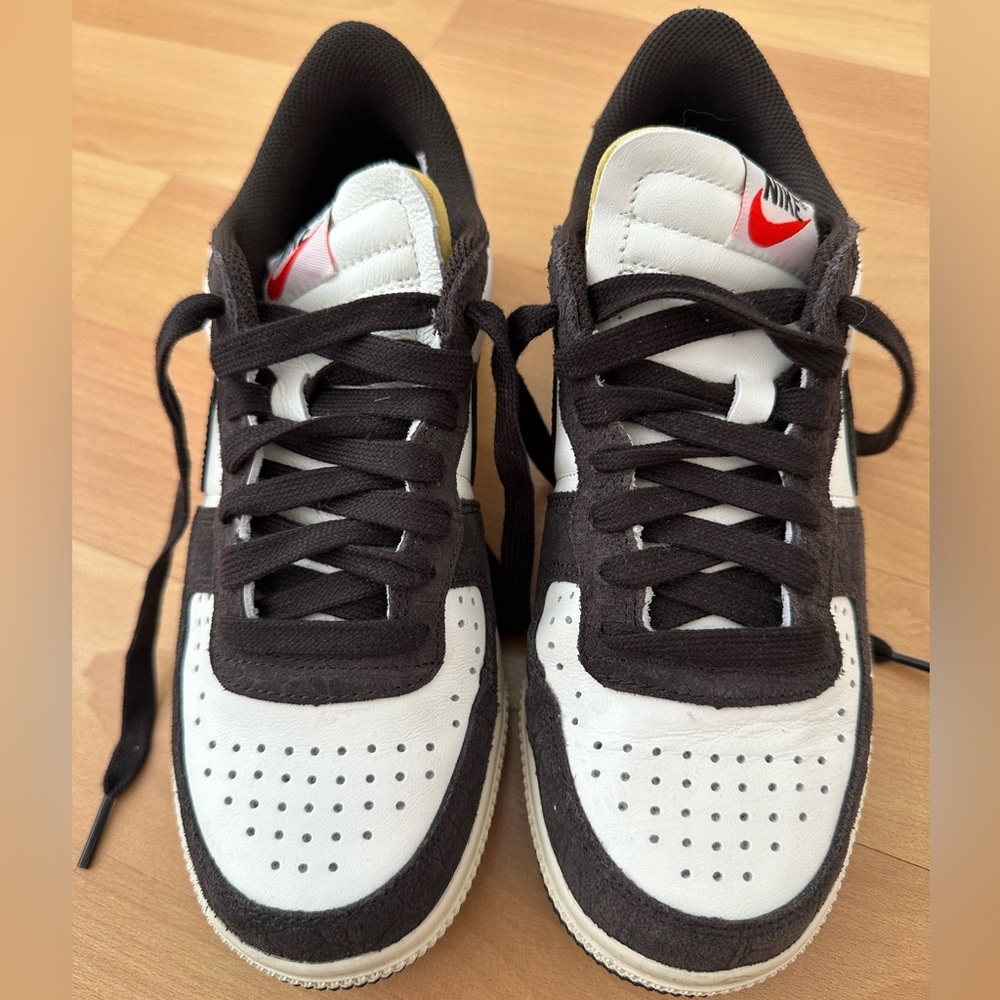 Nike Terminator Low Brown Suede WOMEN’S SIZE 7.5/MEN’S 6
